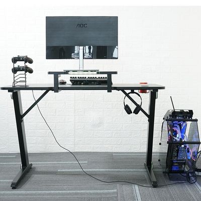 特別 ALINUNU コンピュータ デスク 現代のスタイルのゲーム用の調整可能なテーブルと椅子