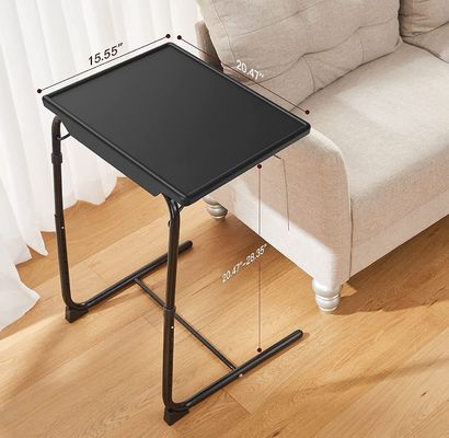 リビングルームの家具のための調整可能な折りたたみのテレビトレイテーブル 6の高さと3つの傾き角